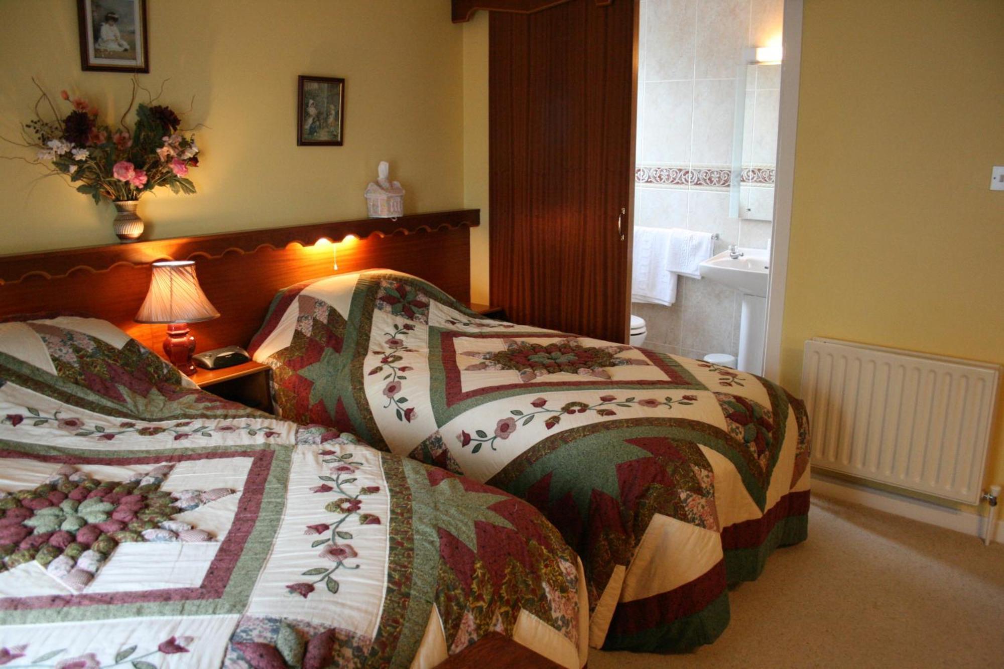 Villa Pio Accommodation Cong Bagian luar foto
